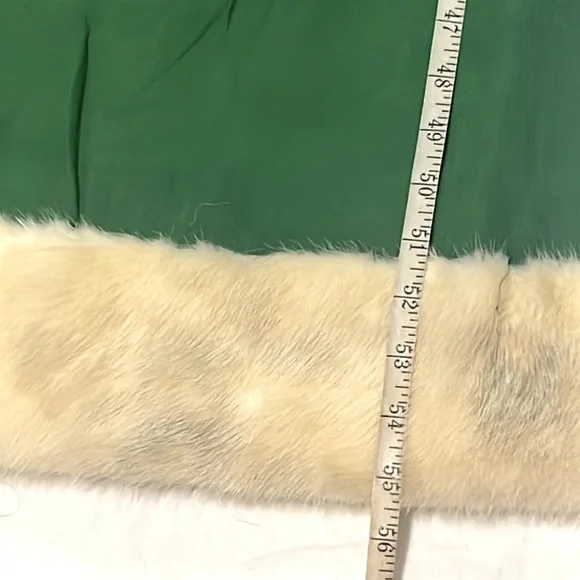Vintage 1950’s Green Genuine Cream Mink Fur Trim Silk Evening Gown - Picture 9 of 10